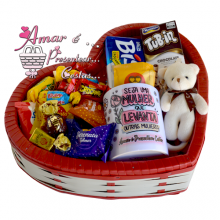 Cesta Coração Chocolates Dia da Mulher 