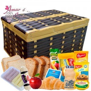 Baú Rústico Especial C/ Salgados e Pães