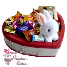 Cesta Coração Chocolates Páscoa Cesta Coração Chocolates Páscoa